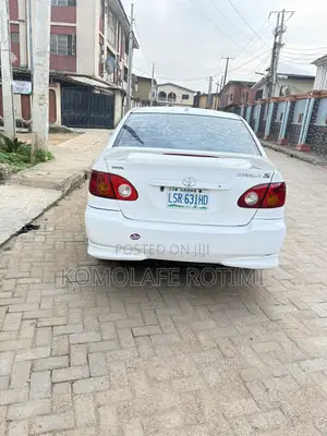 Toyota Corolla S 2004 White
