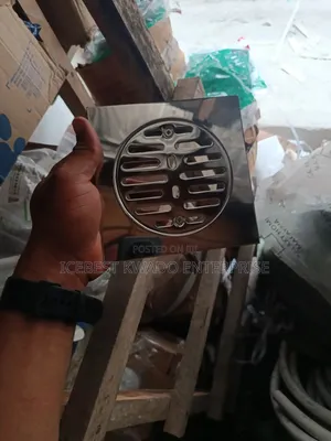 Square Stainless Steel Floor Drain With a Round "Apple"-Style
