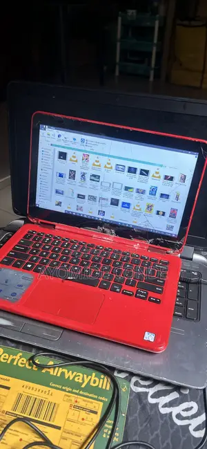 Laptop Dell Inspiron 11 3000 4GB Intel Pentium HDD 500GB