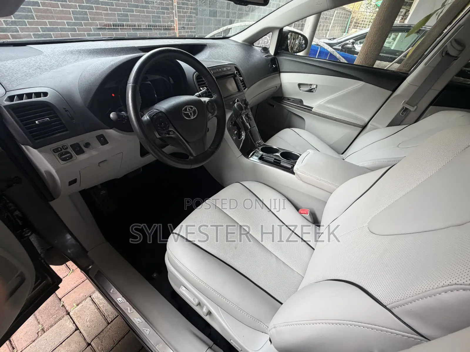 Toyota Venza 2015 Gray
