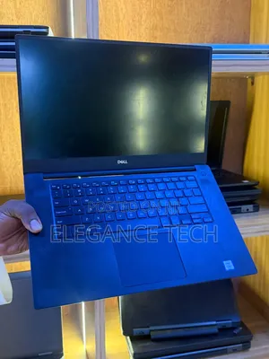 Laptop Dell Precision 5530 16GB Intel Core i7 SSD 512GB