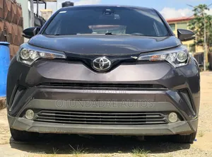 Toyota C-HR XLE Prermium FWD (2.0L 4cyl 2AM) 2018 Gray
