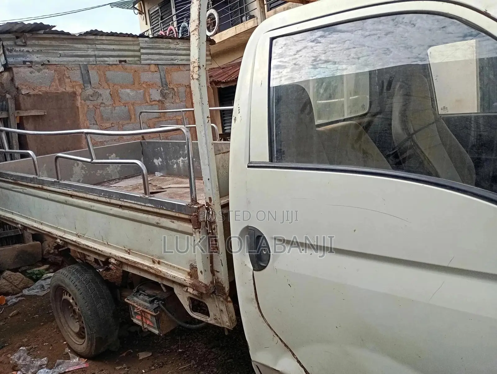 Hyundai H-100 2000 White