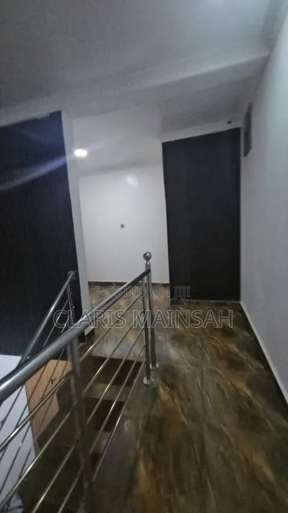 Shared Apartment