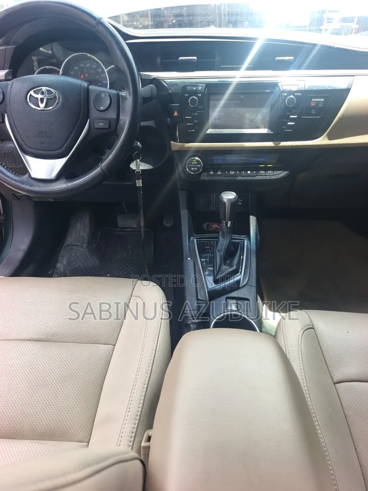 Toyota Corolla 2015 Green