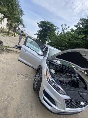 Hyundai Tucson 2019 Silver