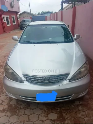 Toyota Camry LE 4dr Sedan (2.4L 4cyl 4A) 2004 Silver