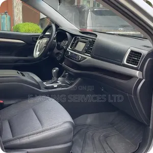 Toyota Highlander 2016 Silver