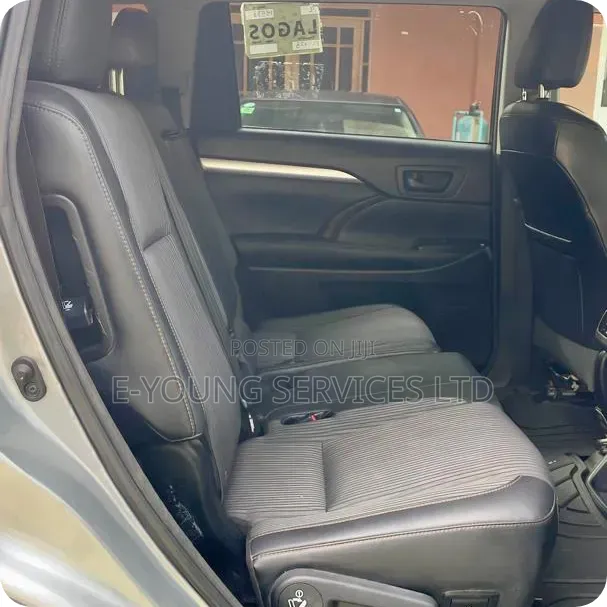 Toyota Highlander 2016 Silver