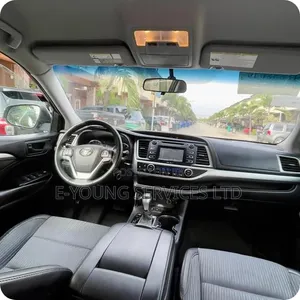 Toyota Highlander 2016 Silver