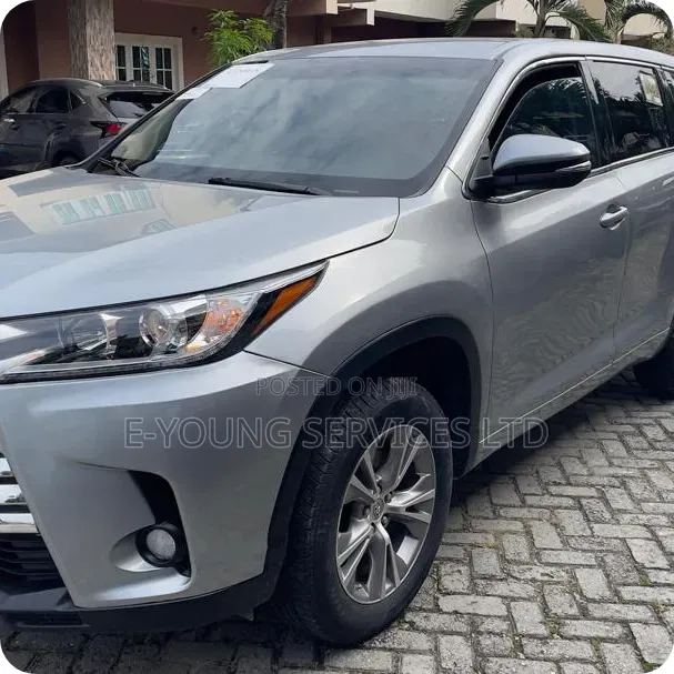 Toyota Highlander 2016 Silver