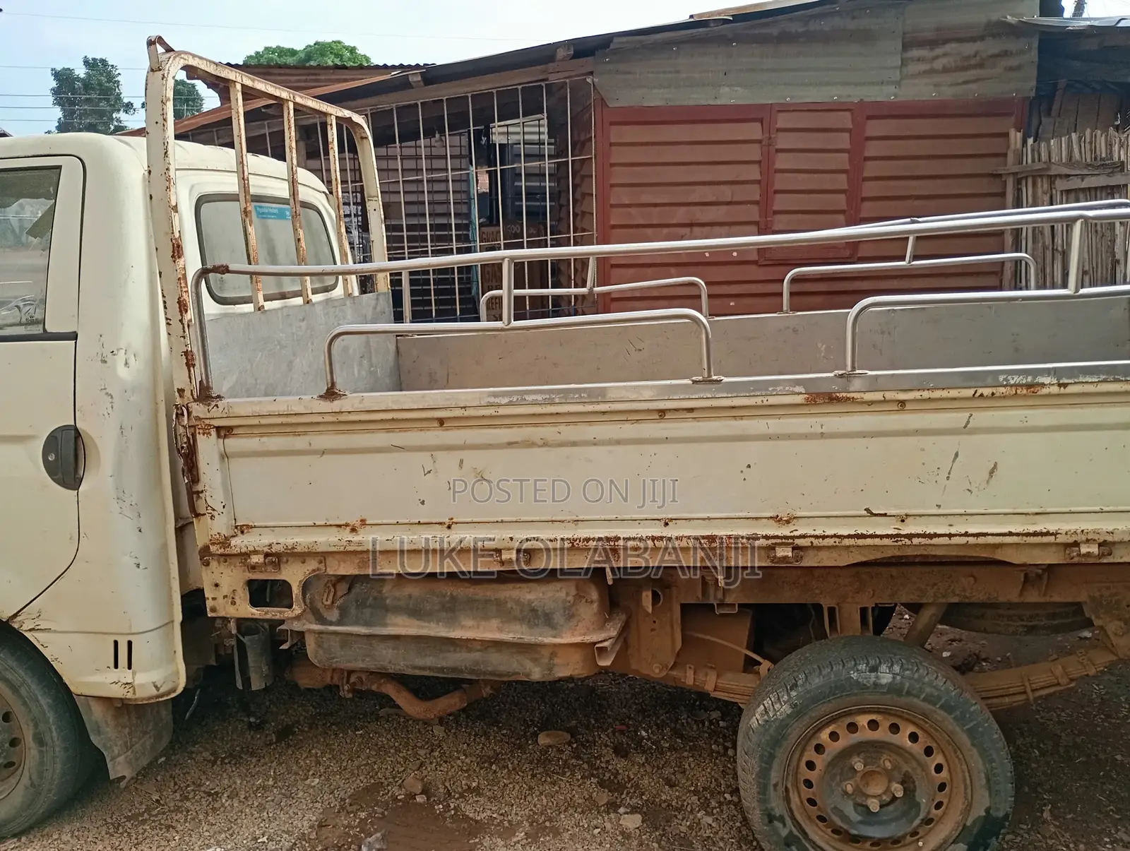 Hyundai H-100 2000 White