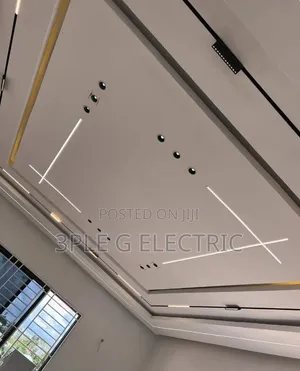 Luxury LED Track Light for Home & Office