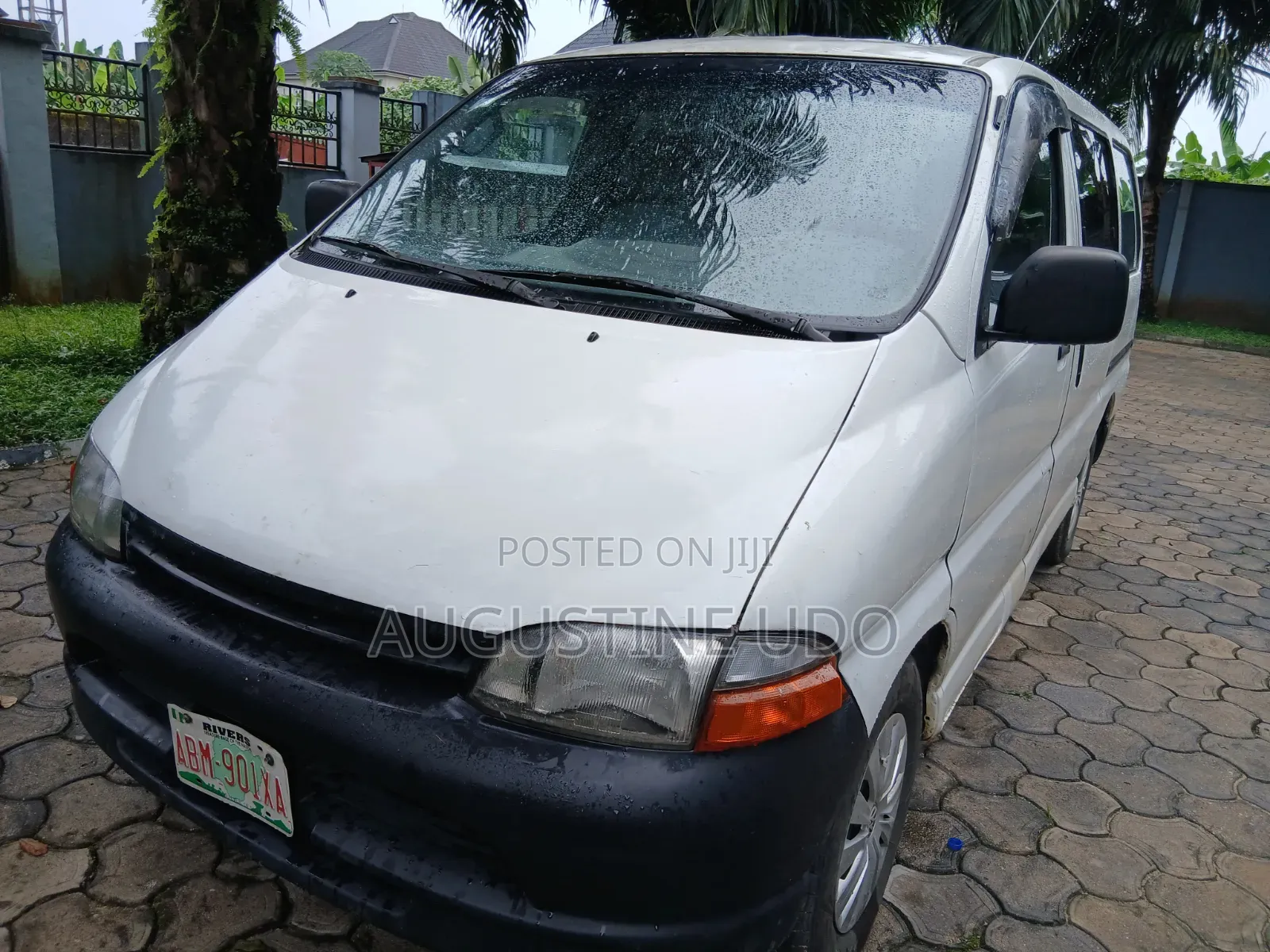 Toyota HiAce 2008 White