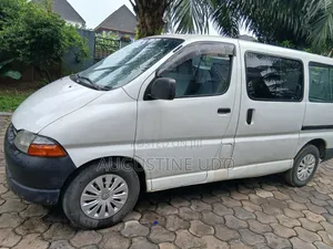 Toyota HiAce 2008 White