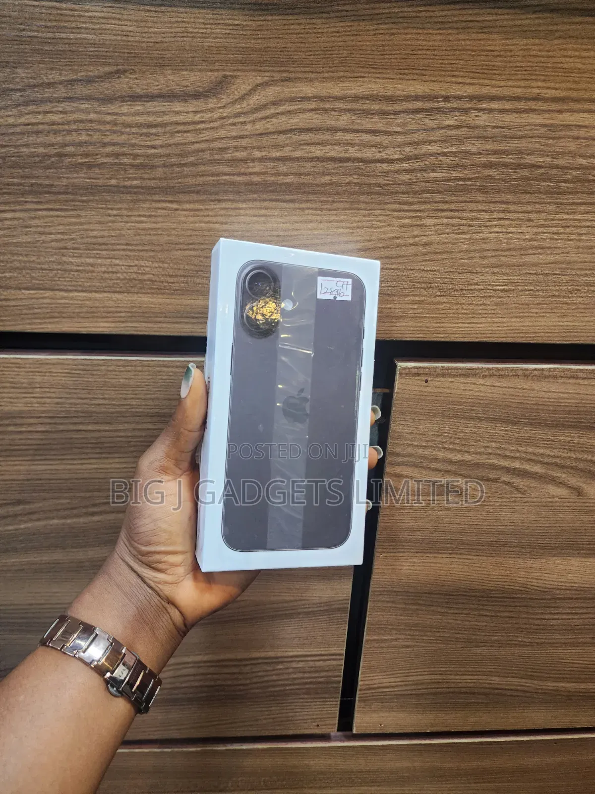 New Apple iPhone 16 Plus 256 GB Black