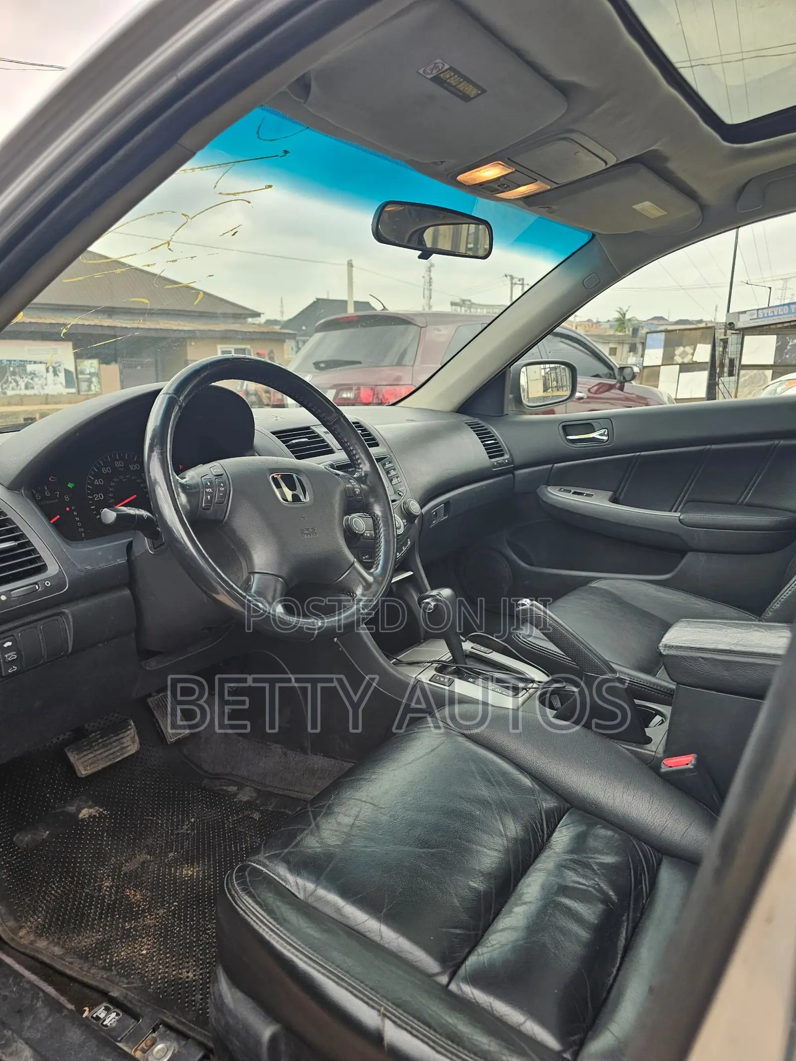 Honda Accord 2005 Silver