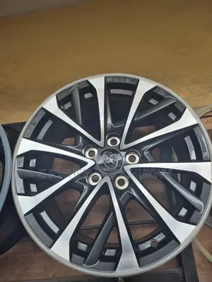17-Inch Toyota Camry Latest Model