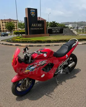 Suzuki GSX-F 2000 Red