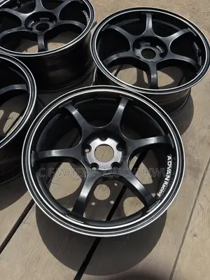 17-Inch Rays Japanese Rim