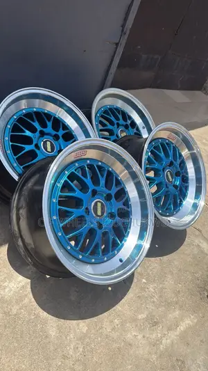 17-Inch Original BBS Longlasting Racing Wheel