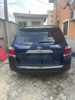 Toyota Highlander Limited 2012 Blue