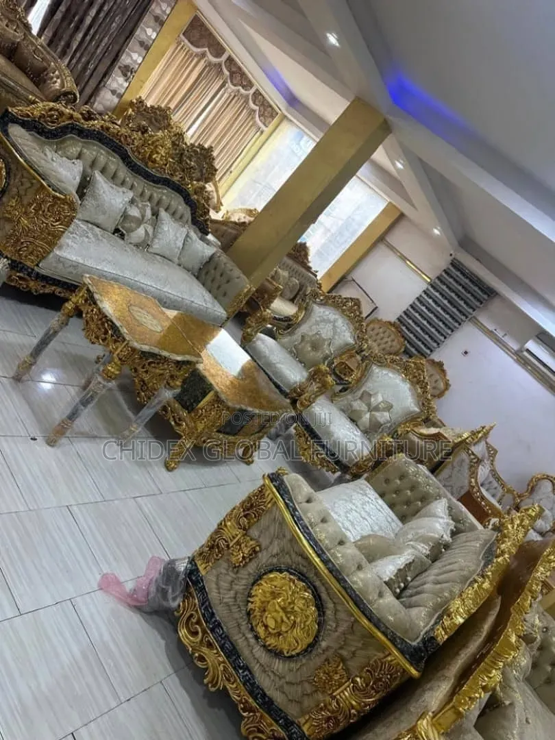 Royal Fabric Sofa Chairs With Wooden Center Table/Two Stools