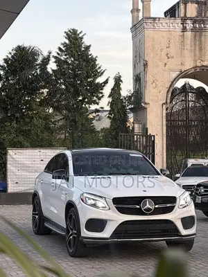 Mercedes-Benz GLE-Class AMG GLE 43 4MATIC 2018 White