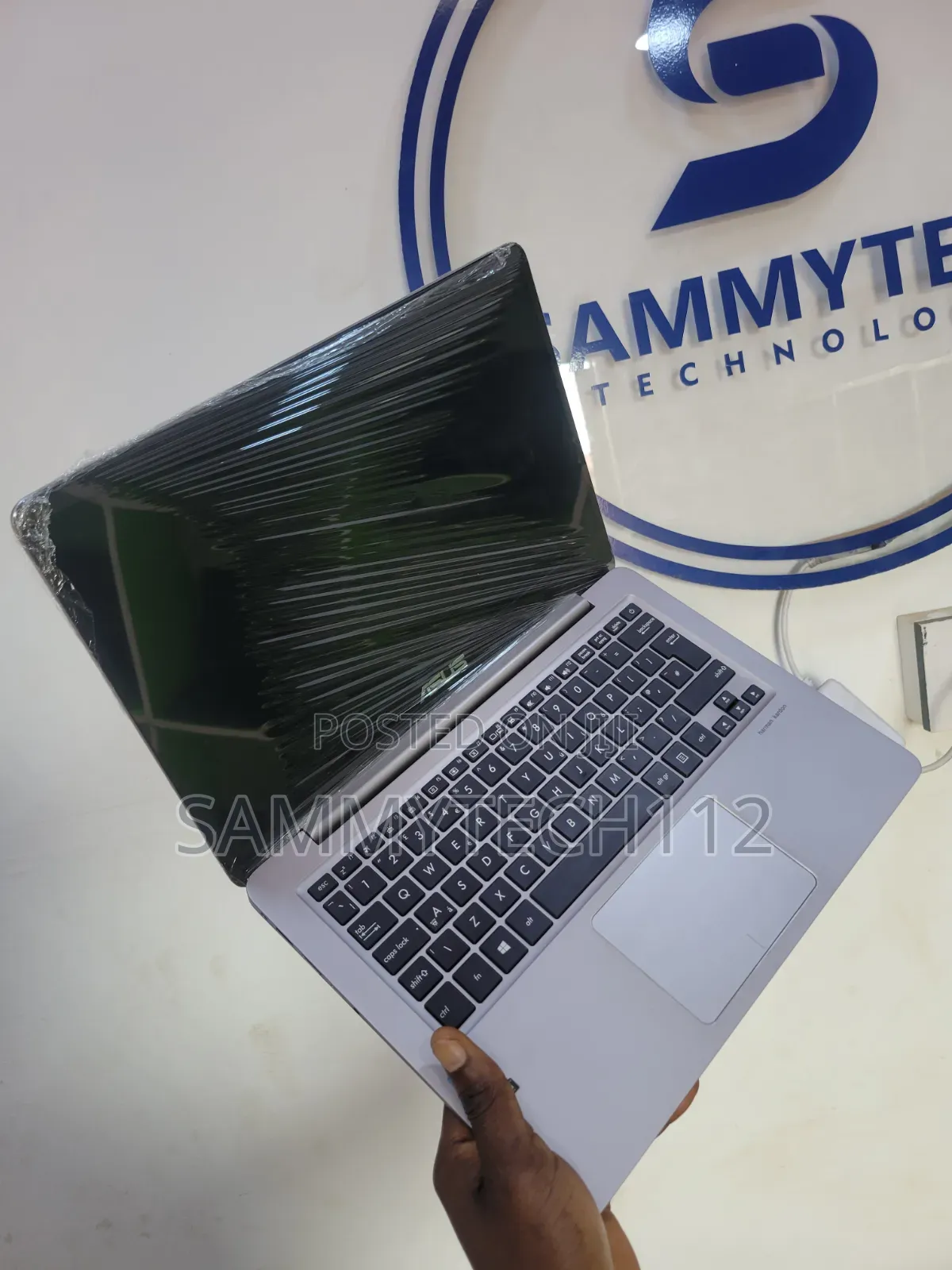 Laptop Asus A42JB 8GB Intel Core i3 SSD 128GB