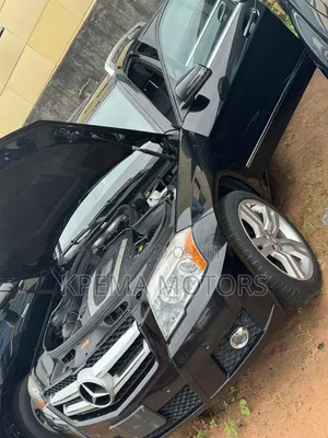 Mercedes-Benz GLK-Class 2010 Black