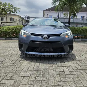 Toyota Corolla LE 4dr Sedan (1.8L 4cyl CVT) 2015 Gray
