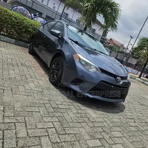 Toyota Corolla LE 4dr Sedan (1.8L 4cyl CVT) 2015 Gray
