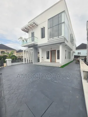 5bdrm Duplex in Megamond Estate, Off Lekki-Epe Expressway for sale