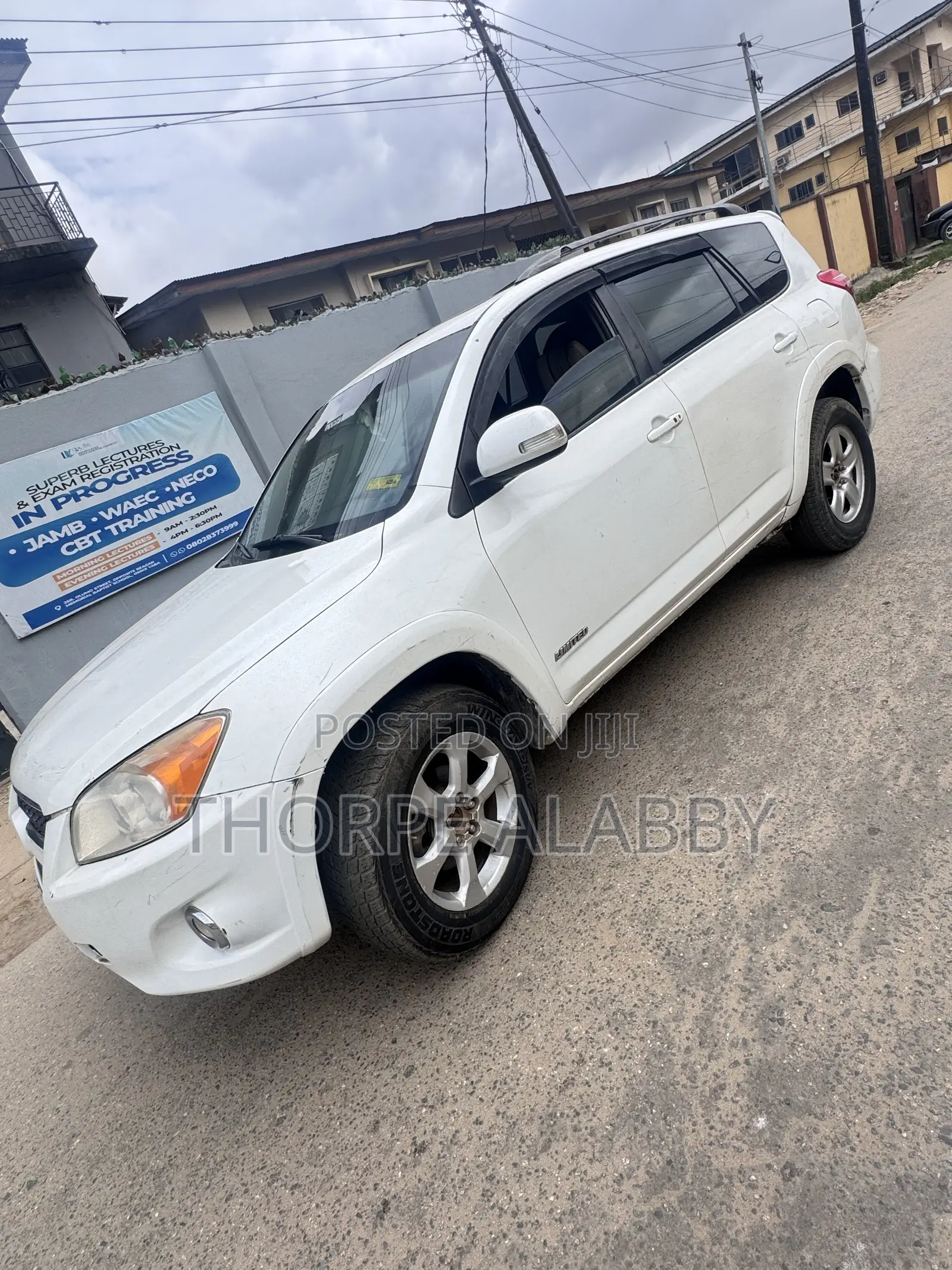Toyota RAV4 3.5 Limited 2010 White