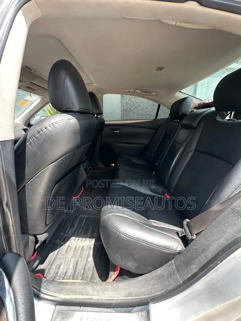 Lexus ES 350 2010 Silver