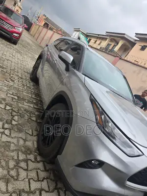 Toyota Highlander 2023 Blue