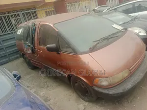 Toyota Quantum 1999 Grey