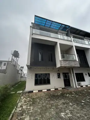 4bdrm Townhouse/Terrace in Jahi for sale