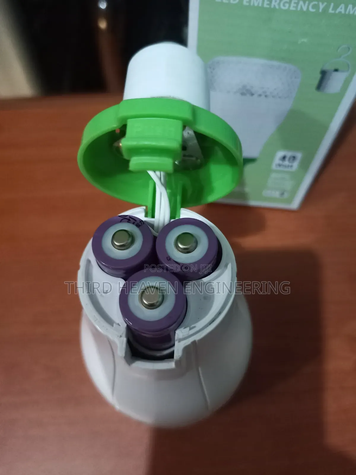 Rechargeable Bulb
