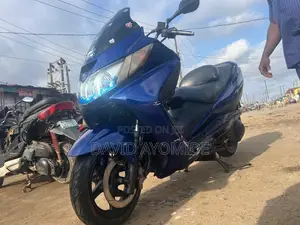 Suzuki Burgman 2018 Blue
