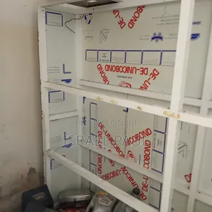 Minii Warehouse