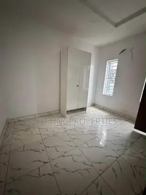 4bdrm Duplex in Lekki for sale