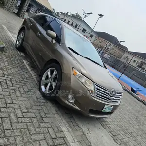 Toyota Venza AWD 2011 Brown