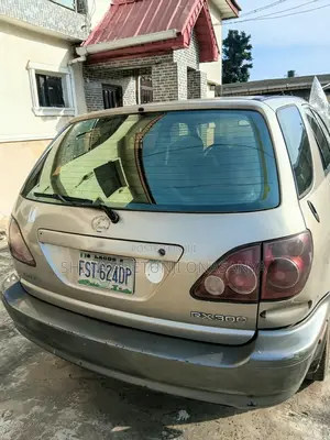 Lexus LX 470 AWD 2003 Gold