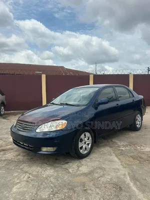 Toyota Corolla LE 2004 Blue