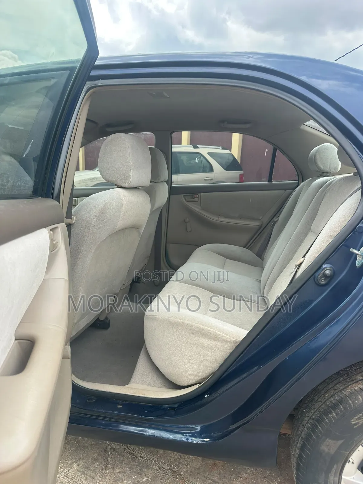 Toyota Corolla LE 2004 Blue
