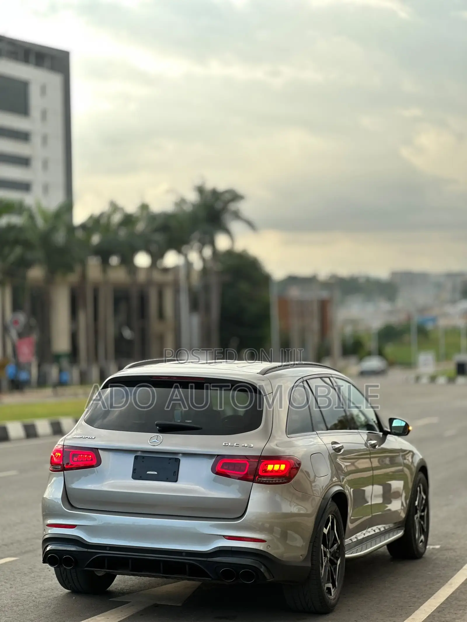 Mercedes-Benz GLC-Class 2020 Brown