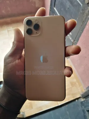 Apple iPhone 11 Pro Max 64 GB Gold