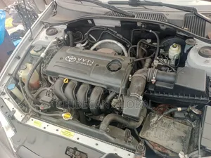 Toyota Avensis 2003 Silver