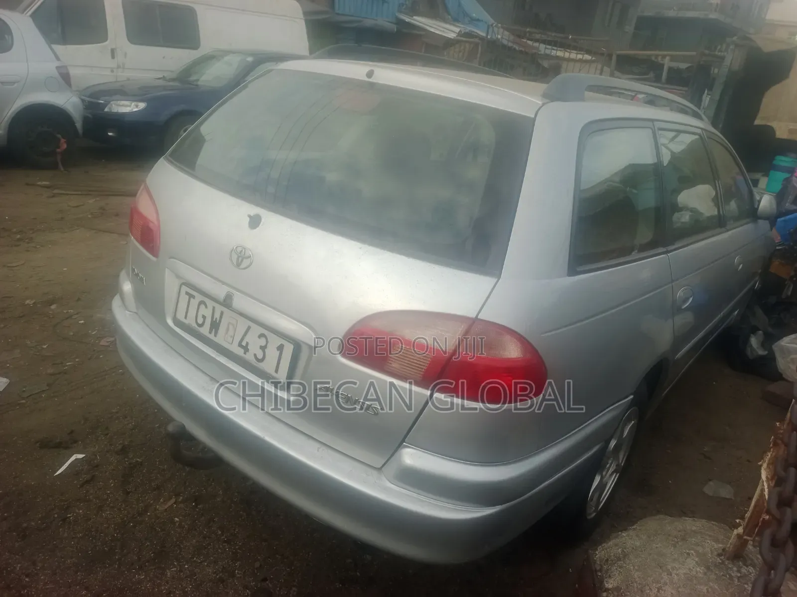 Toyota Avensis 2003 Silver